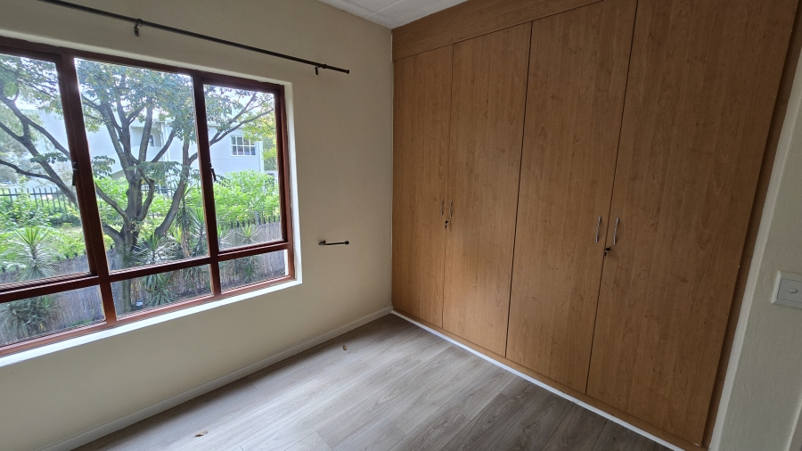 2 Bedroom Property for Sale in Sunninghill Gauteng