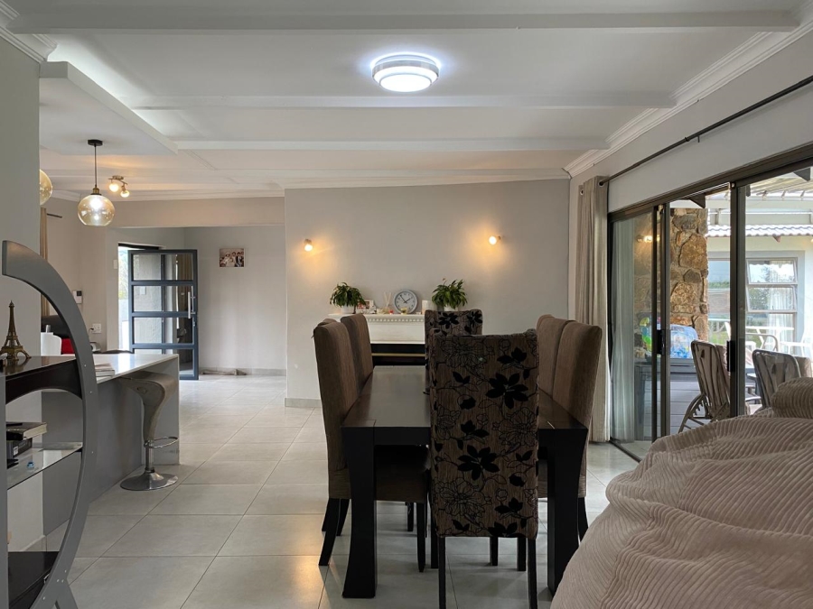 To Let 4 Bedroom Property for Rent in Parkmore Gauteng