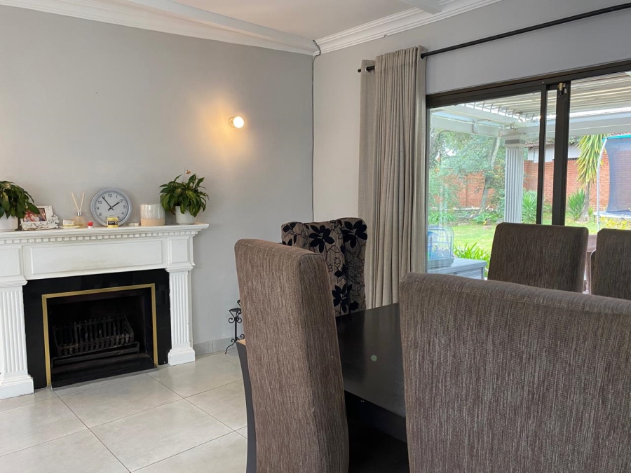 To Let 4 Bedroom Property for Rent in Parkmore Gauteng