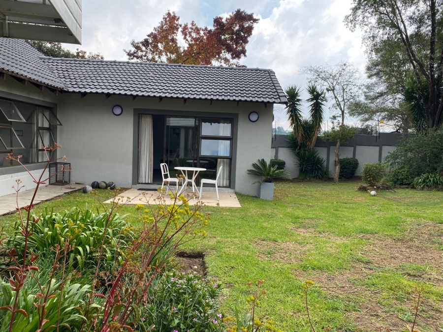 To Let 4 Bedroom Property for Rent in Parkmore Gauteng
