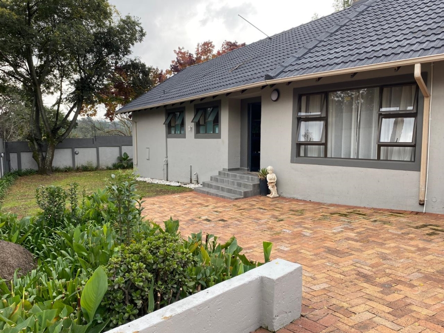 To Let 4 Bedroom Property for Rent in Parkmore Gauteng
