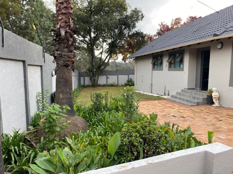 To Let 4 Bedroom Property for Rent in Parkmore Gauteng
