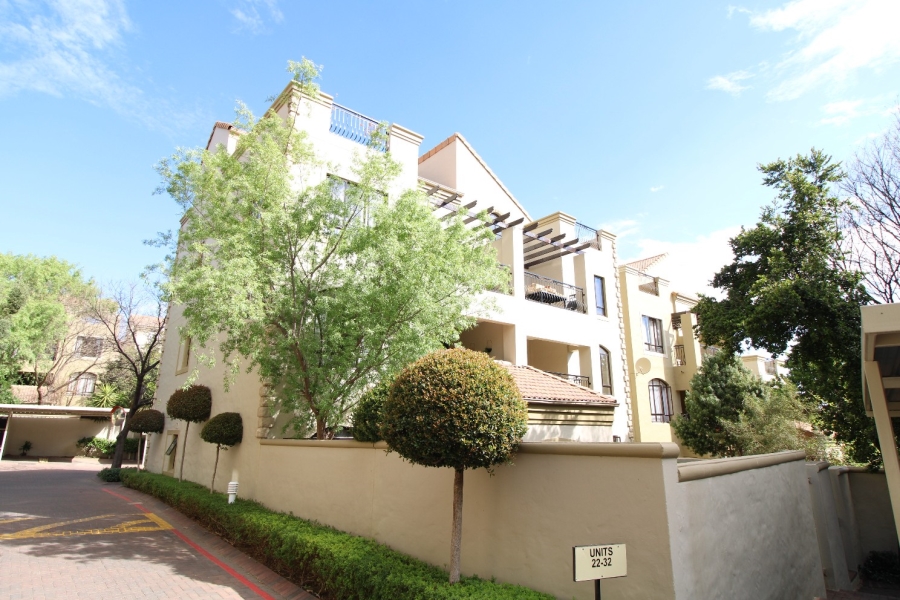 To Let 2 Bedroom Property for Rent in Douglasdale Gauteng