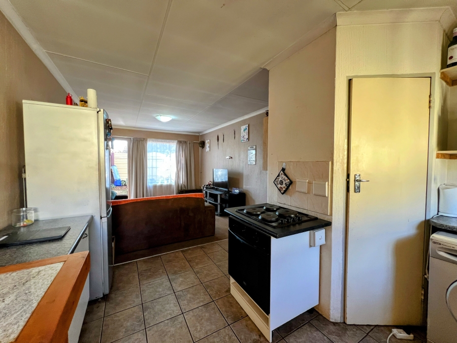 2 Bedroom Property for Sale in Villieria Gauteng