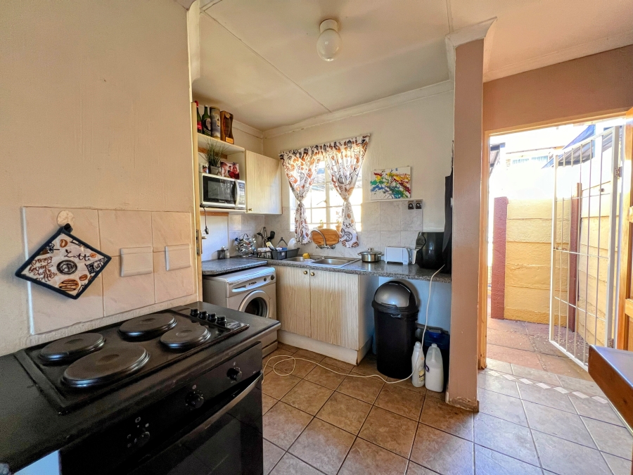 2 Bedroom Property for Sale in Villieria Gauteng