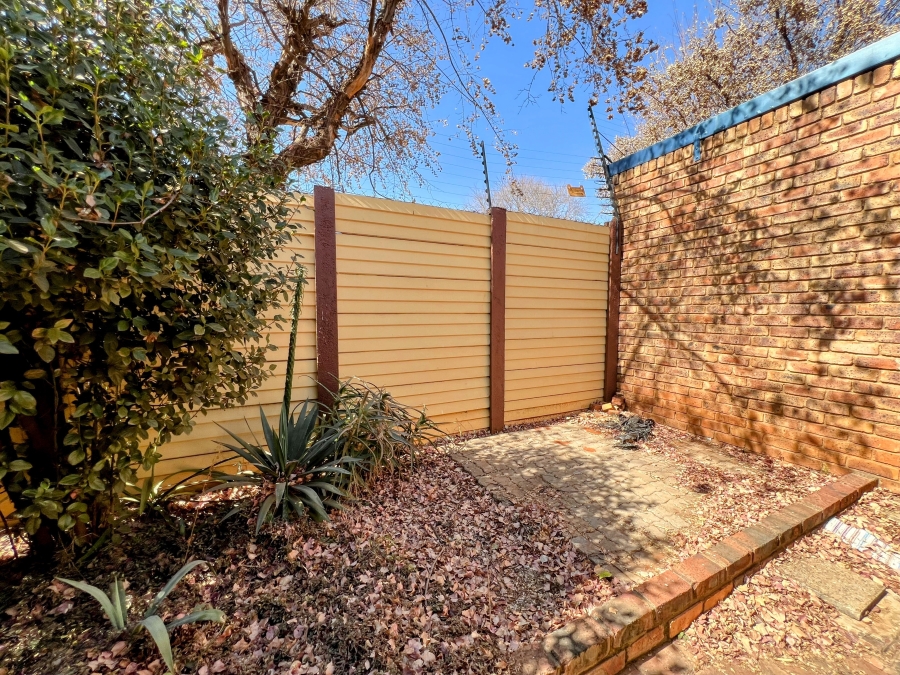2 Bedroom Property for Sale in Villieria Gauteng