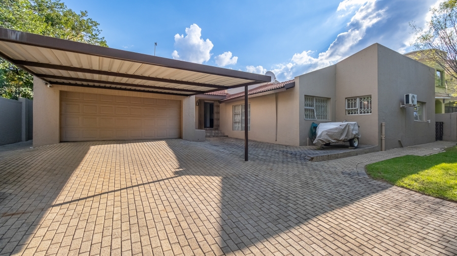 4 Bedroom Property for Sale in Randpark Ridge Gauteng
