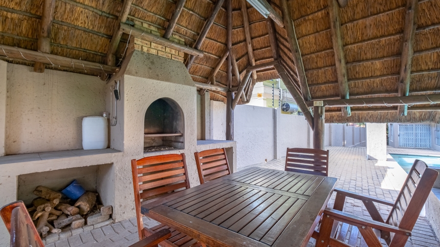 4 Bedroom Property for Sale in Randpark Ridge Gauteng