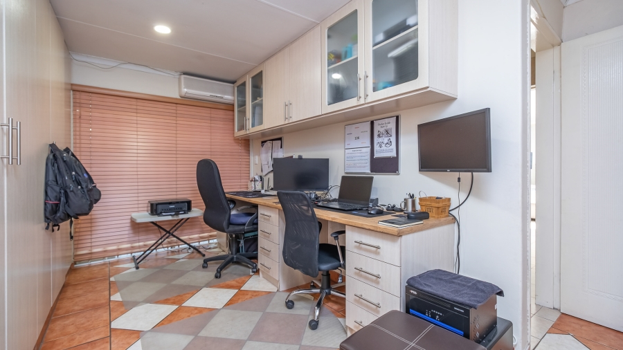4 Bedroom Property for Sale in Randpark Ridge Gauteng