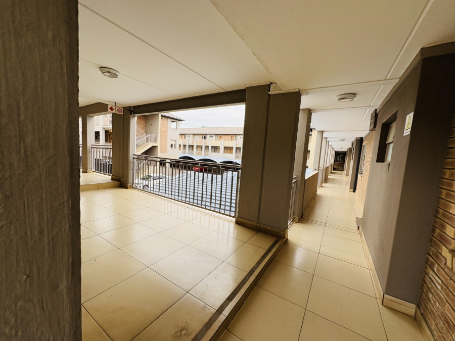 2 Bedroom Property for Sale in Pretoria North Gauteng