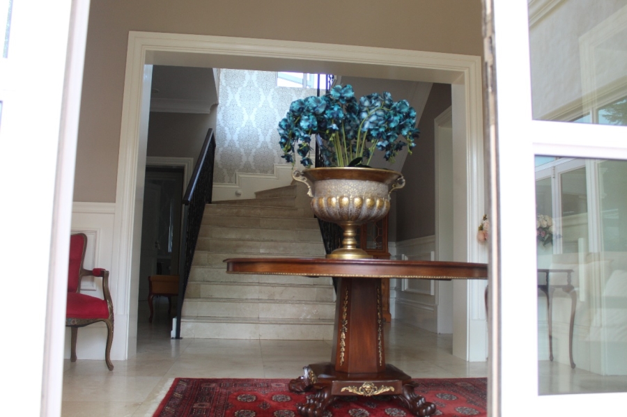 5 Bedroom Property for Sale in Bryanston Gauteng