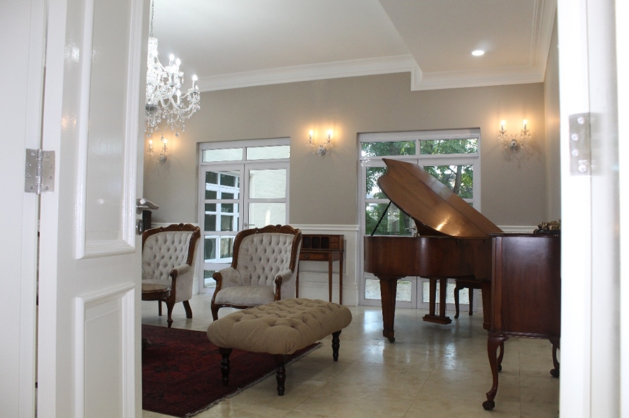 5 Bedroom Property for Sale in Bryanston Gauteng