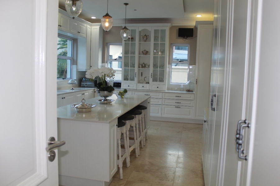 5 Bedroom Property for Sale in Bryanston Gauteng