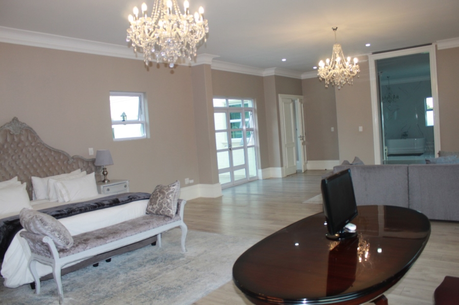 5 Bedroom Property for Sale in Bryanston Gauteng