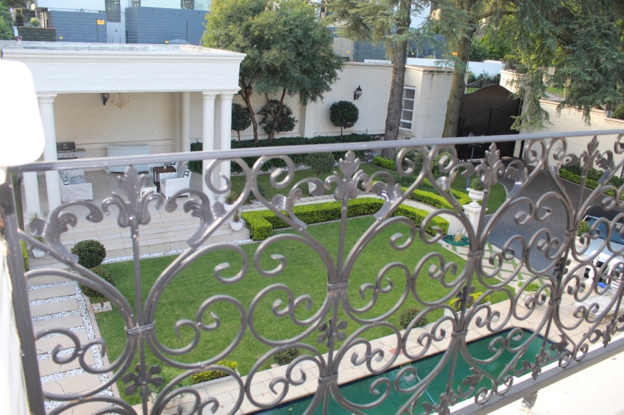 5 Bedroom Property for Sale in Bryanston Gauteng