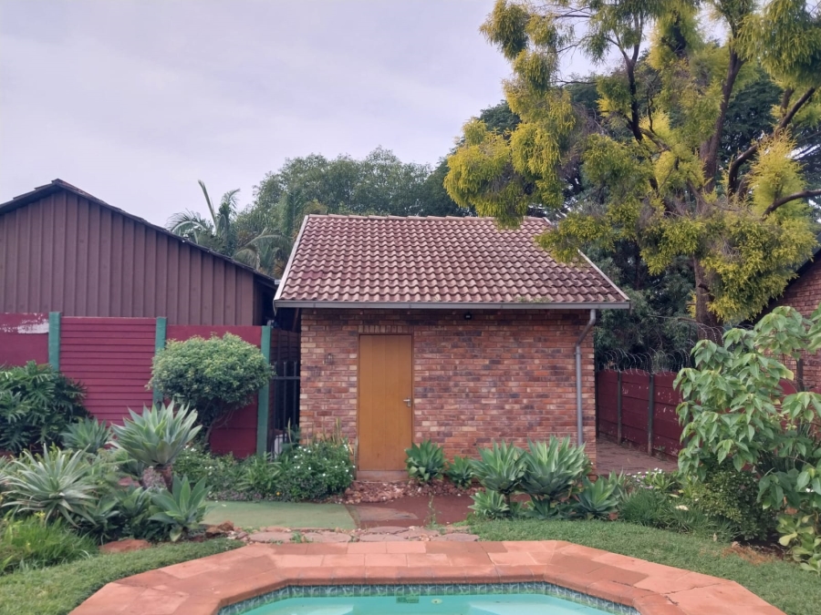 3 Bedroom Property for Sale in Mountain View Gauteng