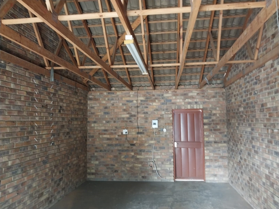 3 Bedroom Property for Sale in Mountain View Gauteng