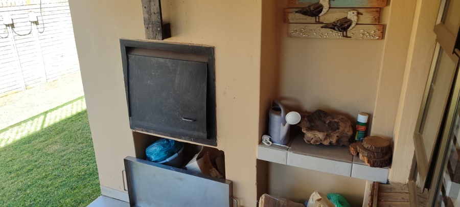 2 Bedroom Property for Sale in Randpoort Gauteng