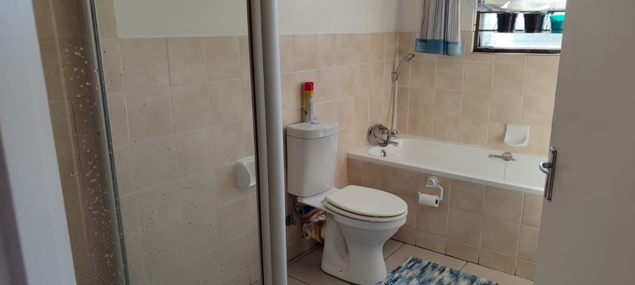 2 Bedroom Property for Sale in Randpoort Gauteng