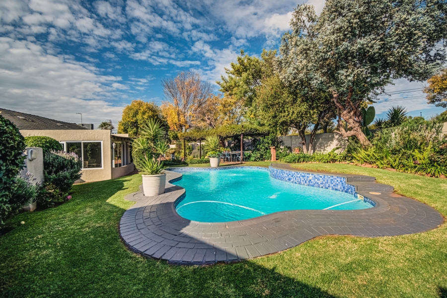 3 Bedroom Property for Sale in Harmelia Gauteng