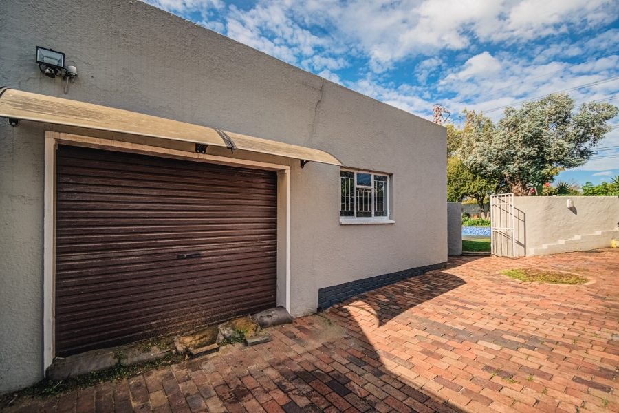 3 Bedroom Property for Sale in Harmelia Gauteng