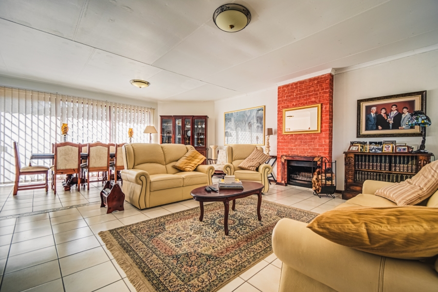 3 Bedroom Property for Sale in Harmelia Gauteng