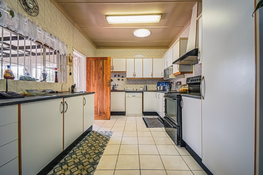 3 Bedroom Property for Sale in Harmelia Gauteng