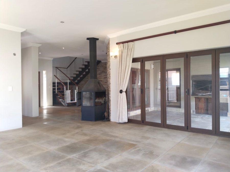 To Let 4 Bedroom Property for Rent in Sterkfontein A H Gauteng