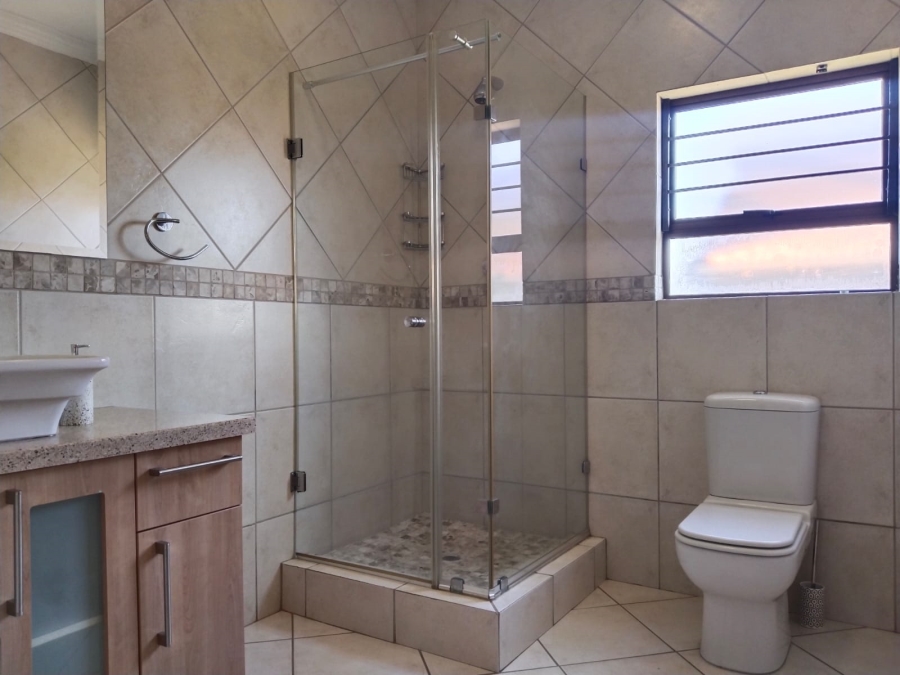 To Let 4 Bedroom Property for Rent in Sterkfontein A H Gauteng