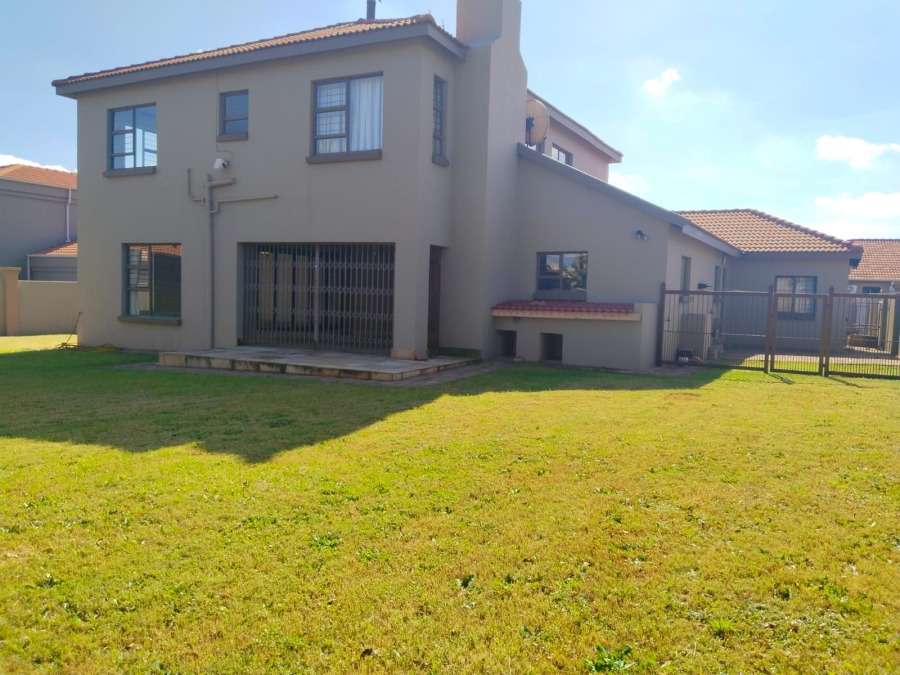 To Let 4 Bedroom Property for Rent in Sterkfontein A H Gauteng