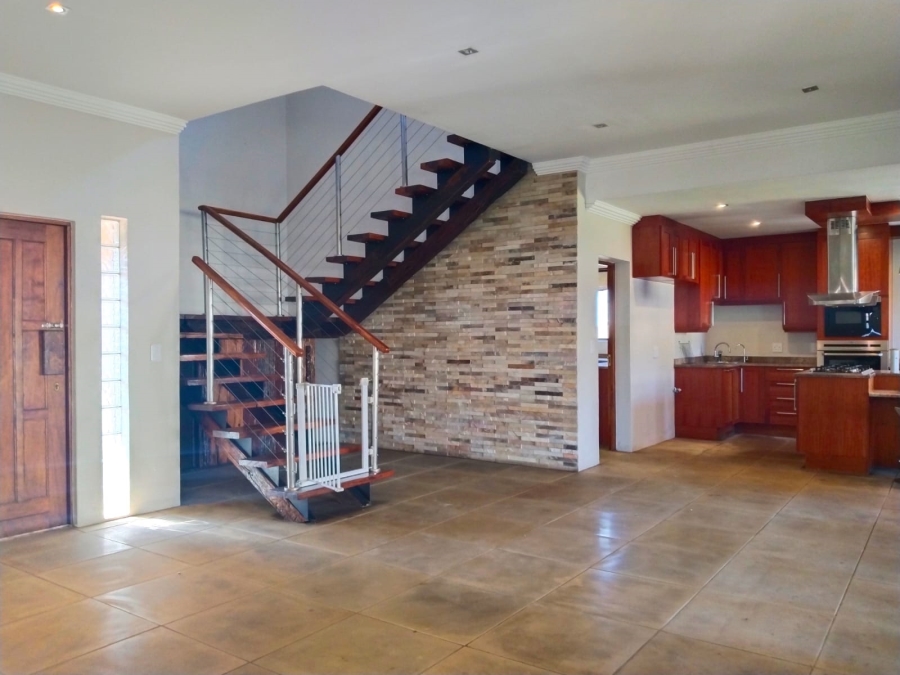 To Let 4 Bedroom Property for Rent in Sterkfontein A H Gauteng