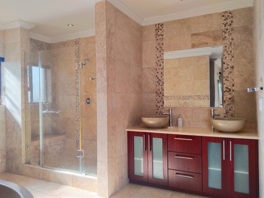 To Let 4 Bedroom Property for Rent in Sterkfontein A H Gauteng