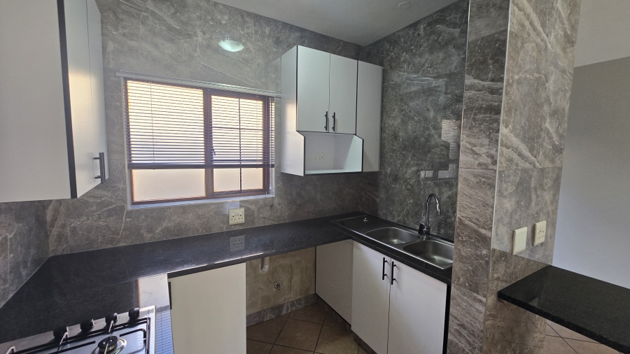 To Let 2 Bedroom Property for Rent in Summerset Gauteng