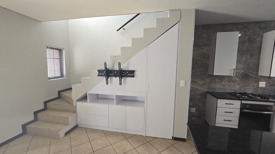 To Let 2 Bedroom Property for Rent in Summerset Gauteng