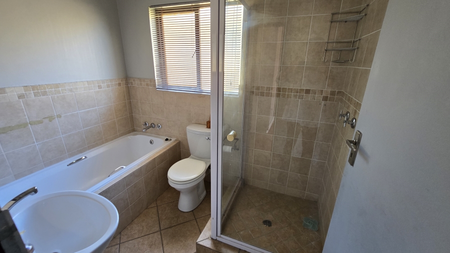 To Let 2 Bedroom Property for Rent in Summerset Gauteng