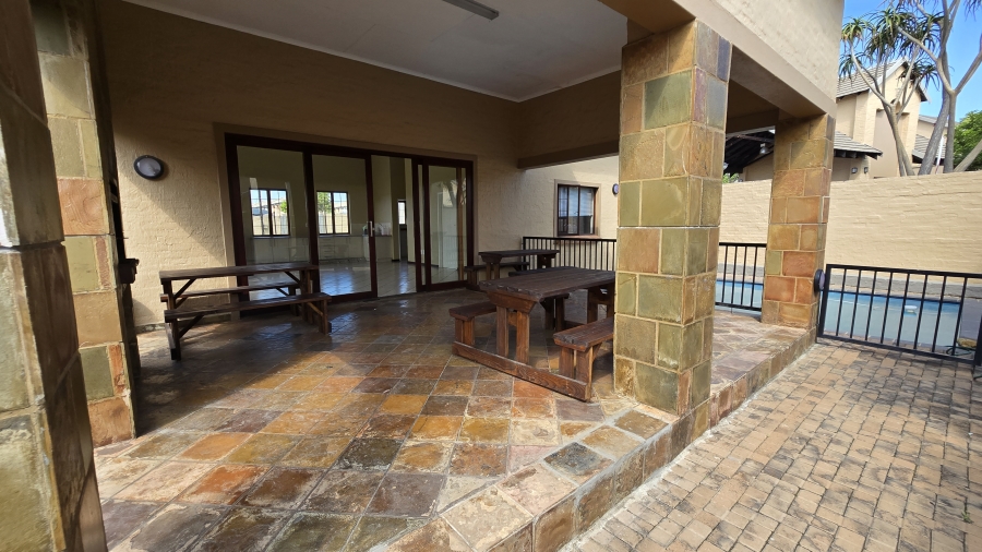 To Let 2 Bedroom Property for Rent in Summerset Gauteng