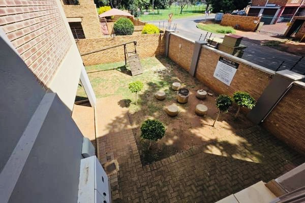 2 Bedroom Property for Sale in Pretoria North Gauteng