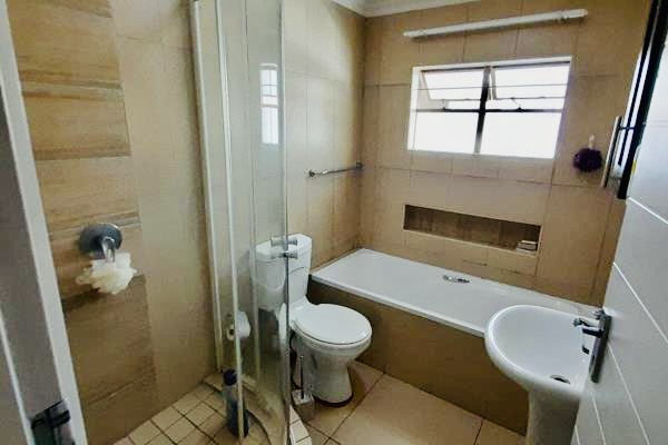 2 Bedroom Property for Sale in Pretoria North Gauteng