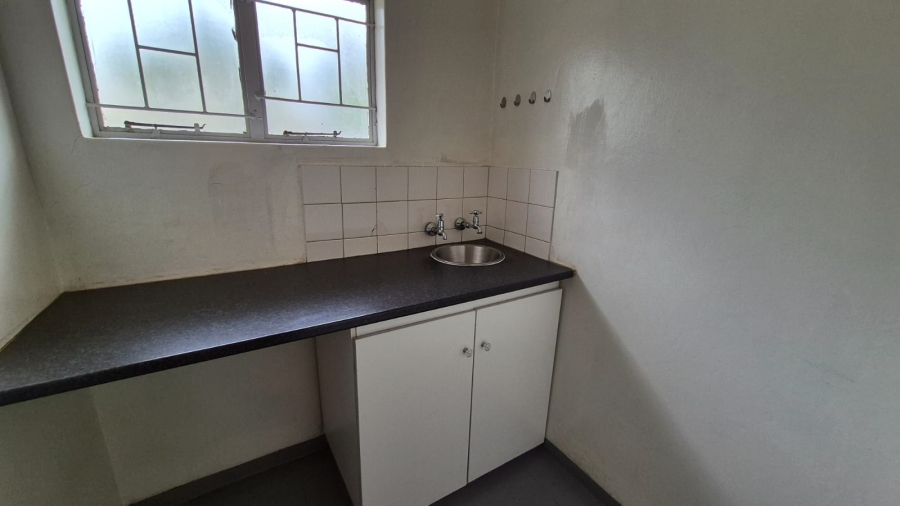 To Let commercial Property for Rent in Silvertondale Gauteng