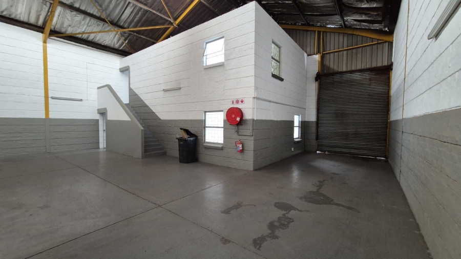 To Let commercial Property for Rent in Silvertondale Gauteng