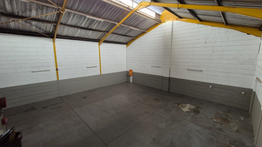 To Let commercial Property for Rent in Silvertondale Gauteng