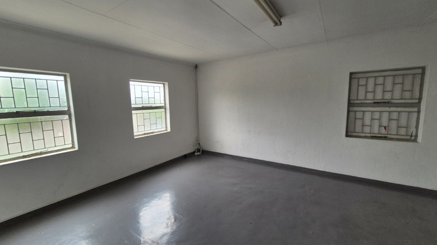 To Let commercial Property for Rent in Silvertondale Gauteng