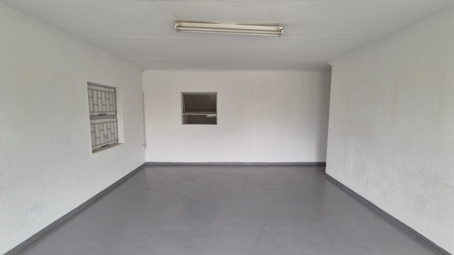 To Let commercial Property for Rent in Silvertondale Gauteng