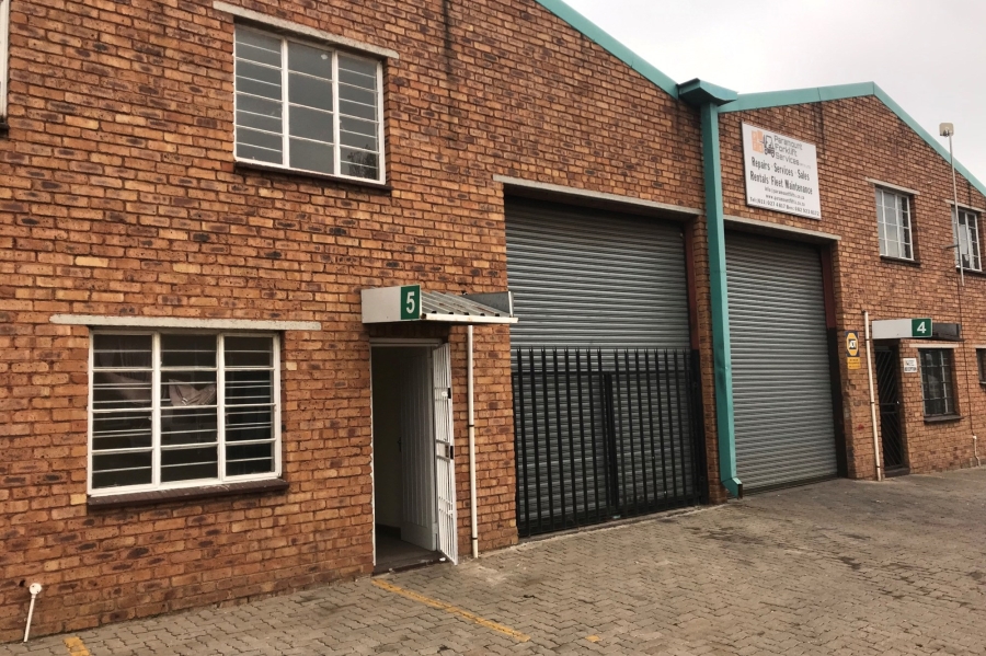 Commercial Property for Sale in Dunswart Gauteng