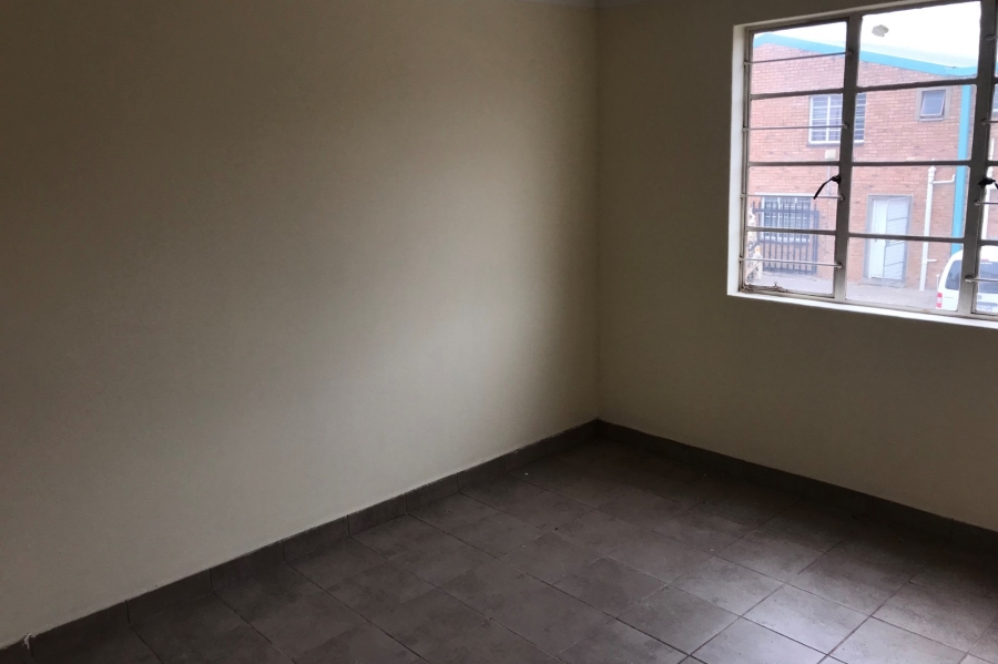 Commercial Property for Sale in Dunswart Gauteng
