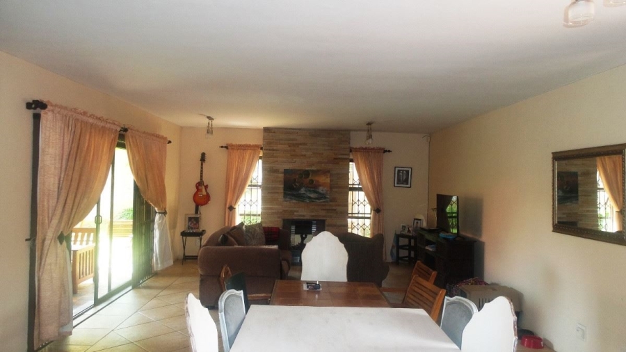 3 Bedroom Property for Sale in Nieuw Muckleneuk Gauteng