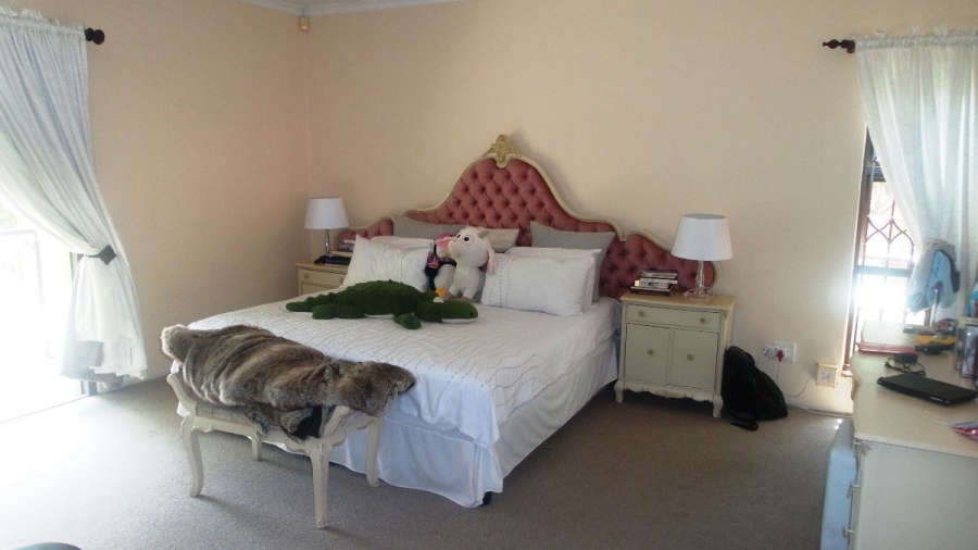 3 Bedroom Property for Sale in Nieuw Muckleneuk Gauteng