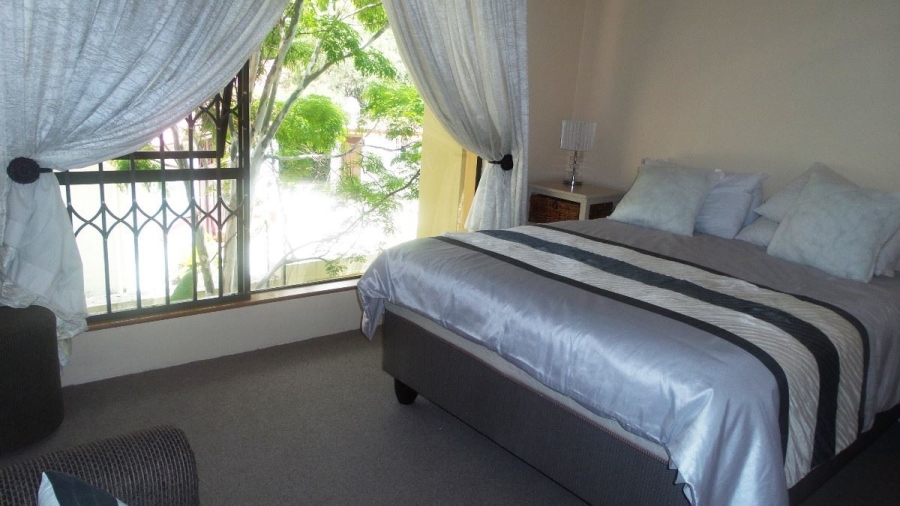 3 Bedroom Property for Sale in Nieuw Muckleneuk Gauteng
