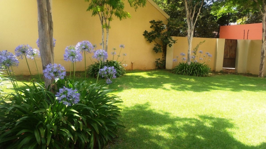 3 Bedroom Property for Sale in Nieuw Muckleneuk Gauteng