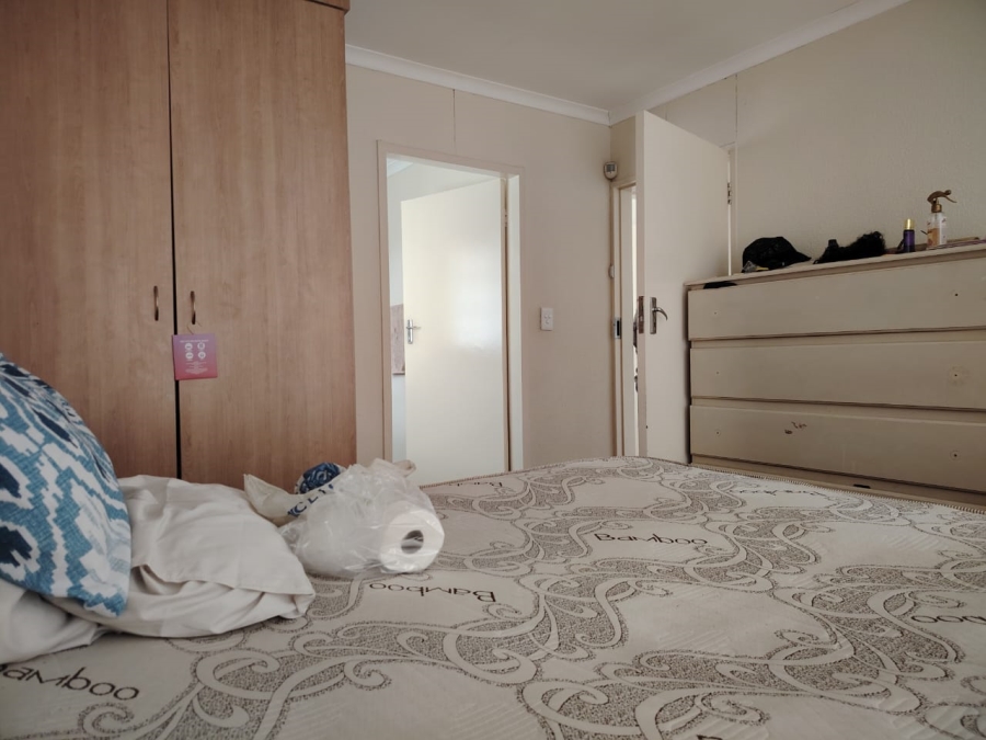 To Let 3 Bedroom Property for Rent in Elandspoort Gauteng